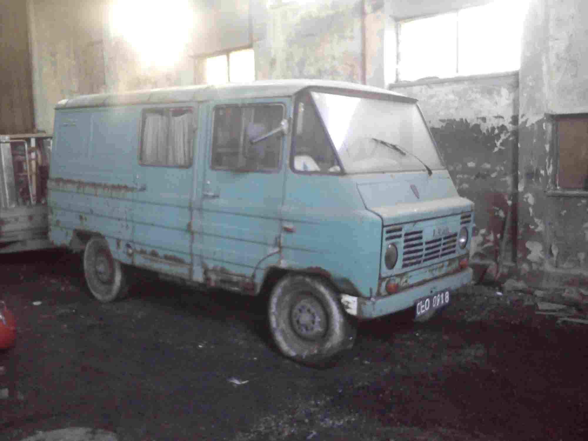 Opuszczony FSC Żuk 1997 -  legendarny polski dostawczak w Śląskie – znalezisko Truck Mechanic from Poland